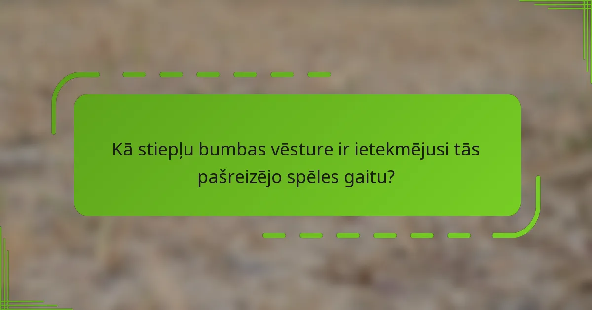 Kā stiepļu bumbas vēsture ir ietekmējusi tās pašreizējo spēles gaitu?